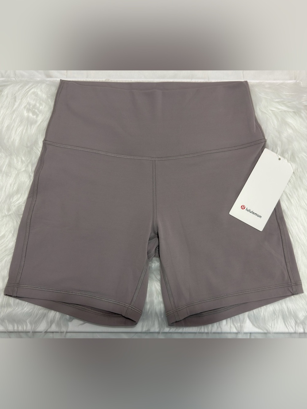 NWT Lululemon Align High-Rise Short 6” - Mauve Grey